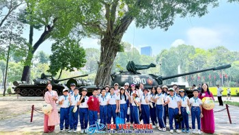 Lịch Trình Dã Ngoại Dinh Độc Lập - Bưu Điện Thành Phố Kết Hợp Làm Bài Thu Hoạch Lịch Sử