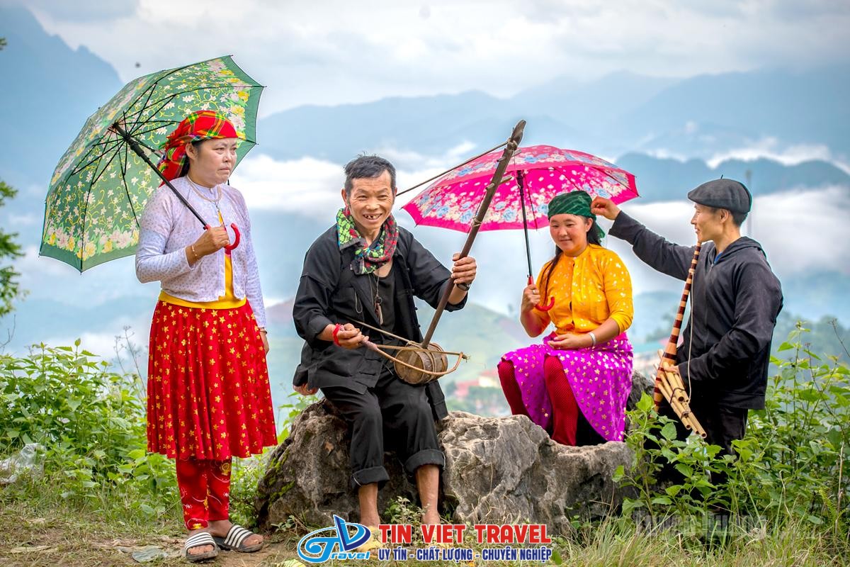 Chợ tình Khâu Vai 3