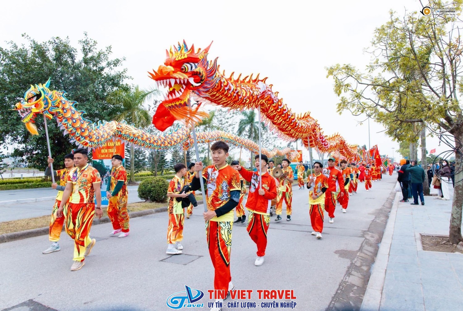 múa lân sư rồng tại Đền Trần Nam Định