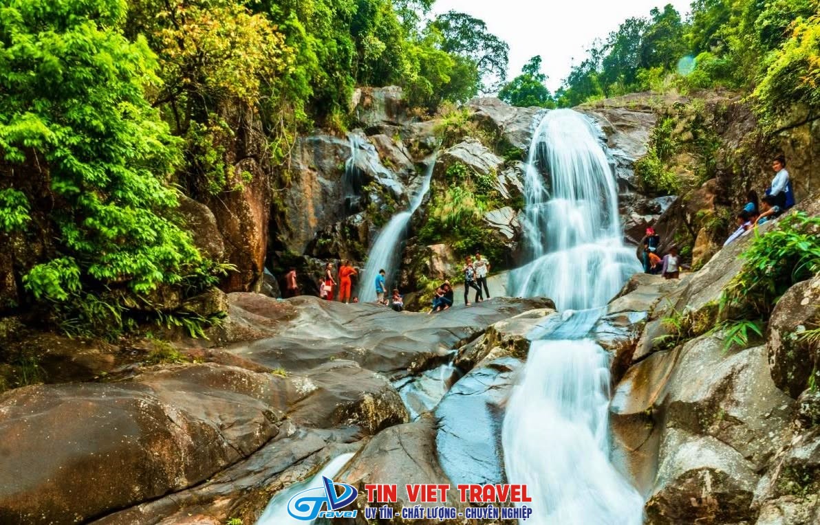 Thác Khe Vằn