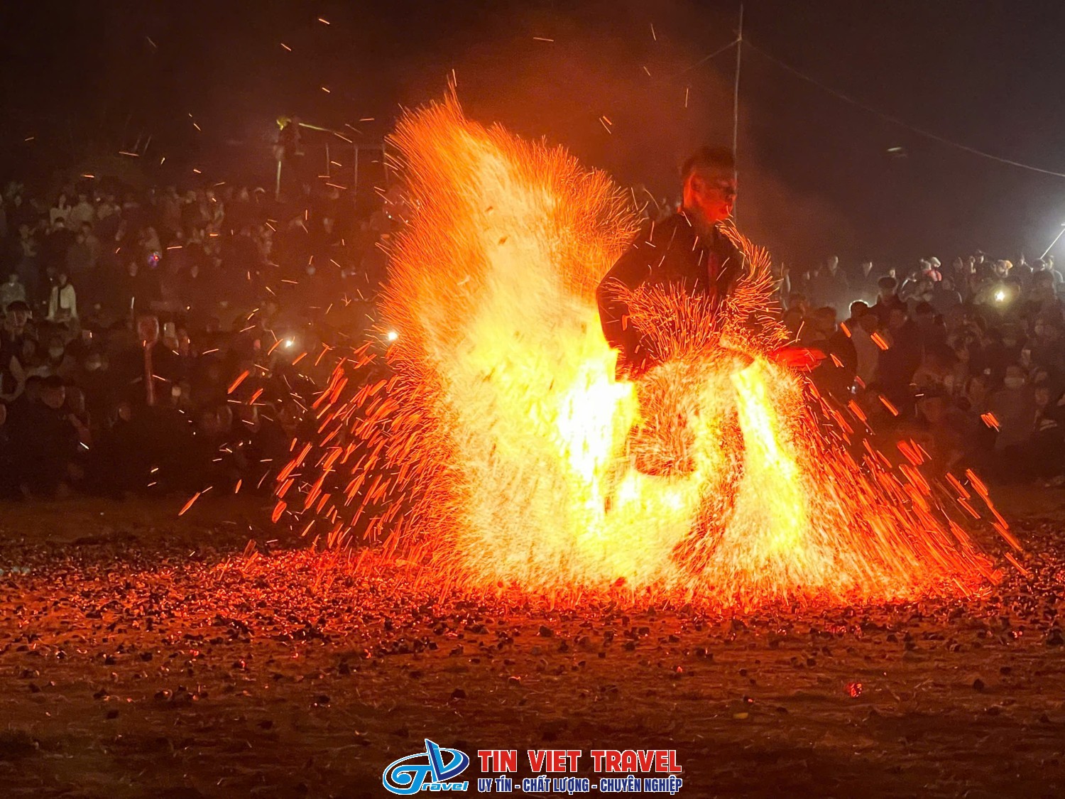 Lễ Hội Nhảy Lửa Người Pà Thẻn