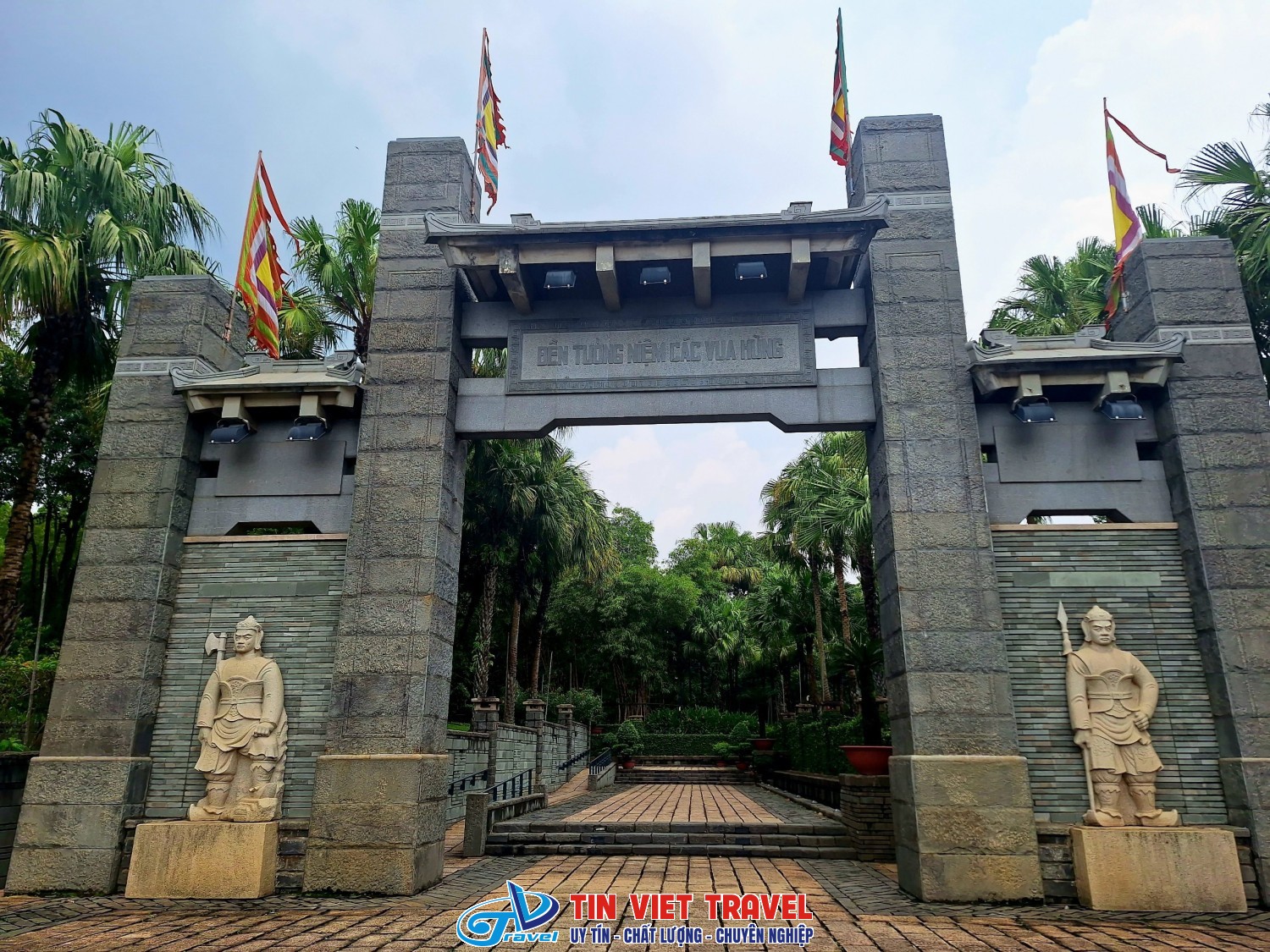 khu tưởng niệm Đền Hùng Q9